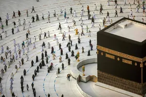 ادعای اکونومیست: درخواست ریاض از آمریکا برای تعویق حمله به ایران تا پس از حج